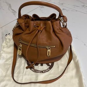 Michael Kors genuine leather Bucket bag